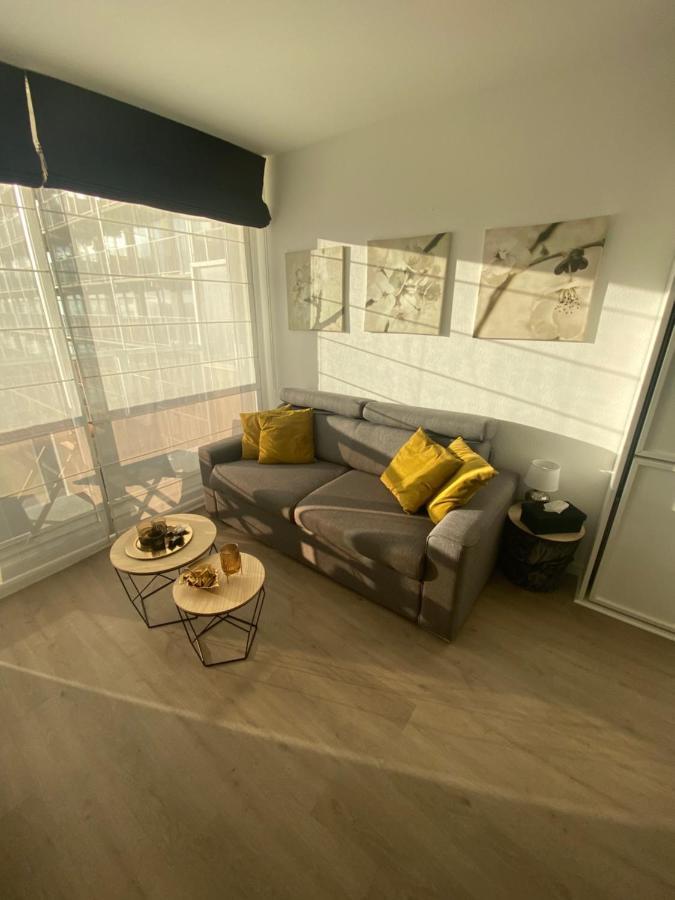Zonnige Studio Hartje Nieuwpoort-Bad Met Parkeerplaats Apartment Luaran gambar